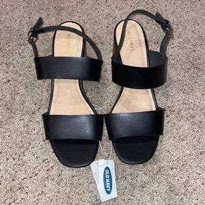 Black Heeled Sandals NWT